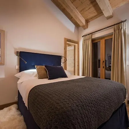 Luxurious Chalet For Your Swiss Alps Ski Vacation, Chalet Bagnes