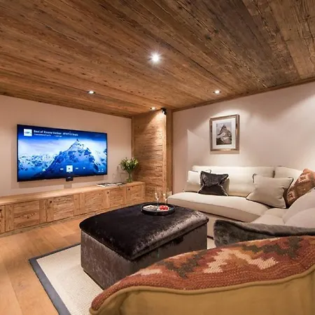 Chalet Luxurious Chalet For Your Swiss Alps Ski Vacation, Bagnes